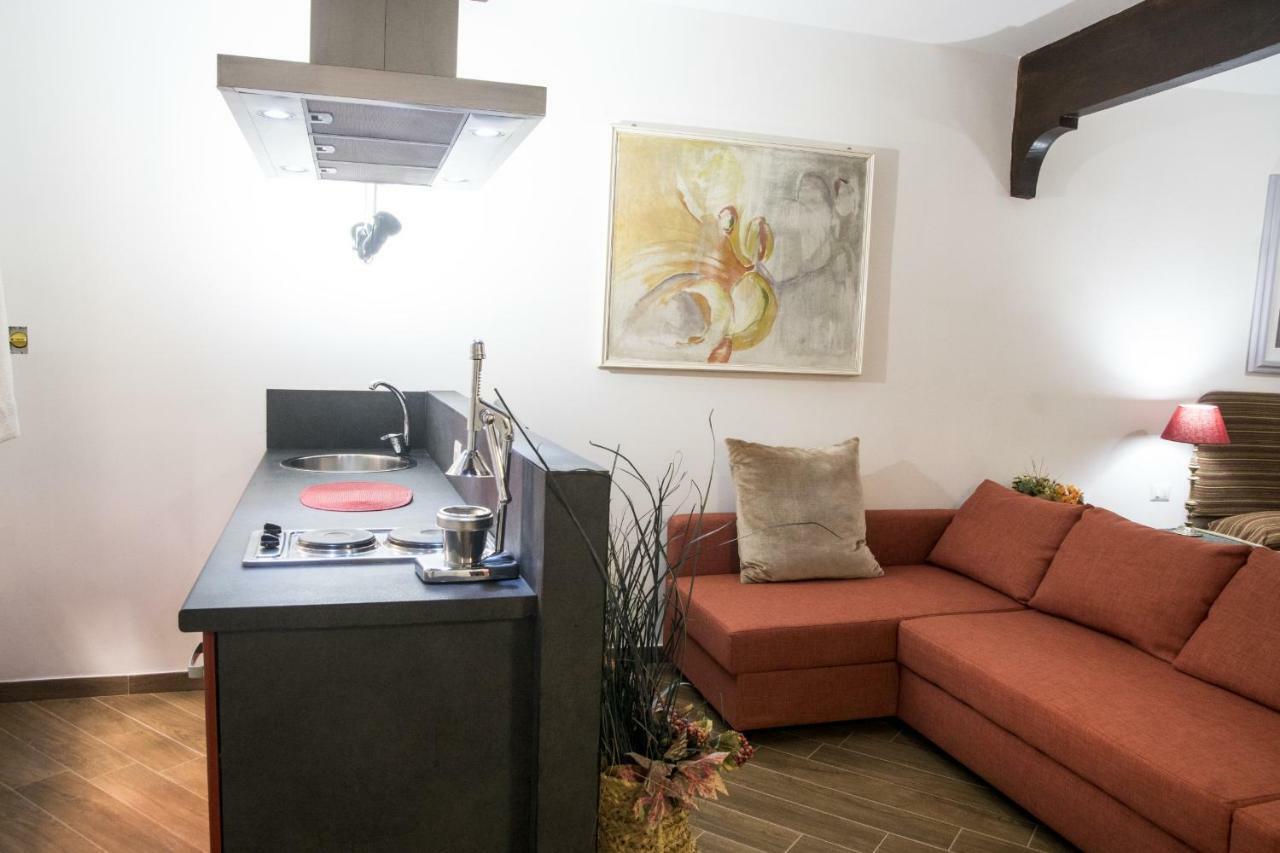 Campo De' Fiori Apartment Rzym Zewnętrze zdjęcie
